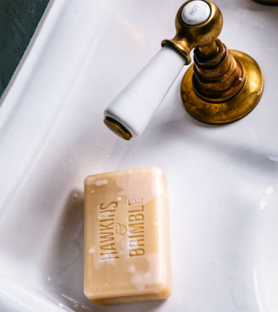 Роскошное мыло для лица и рук HAWKINS & BRIMBLE ECO-REFILLABLE -100г.