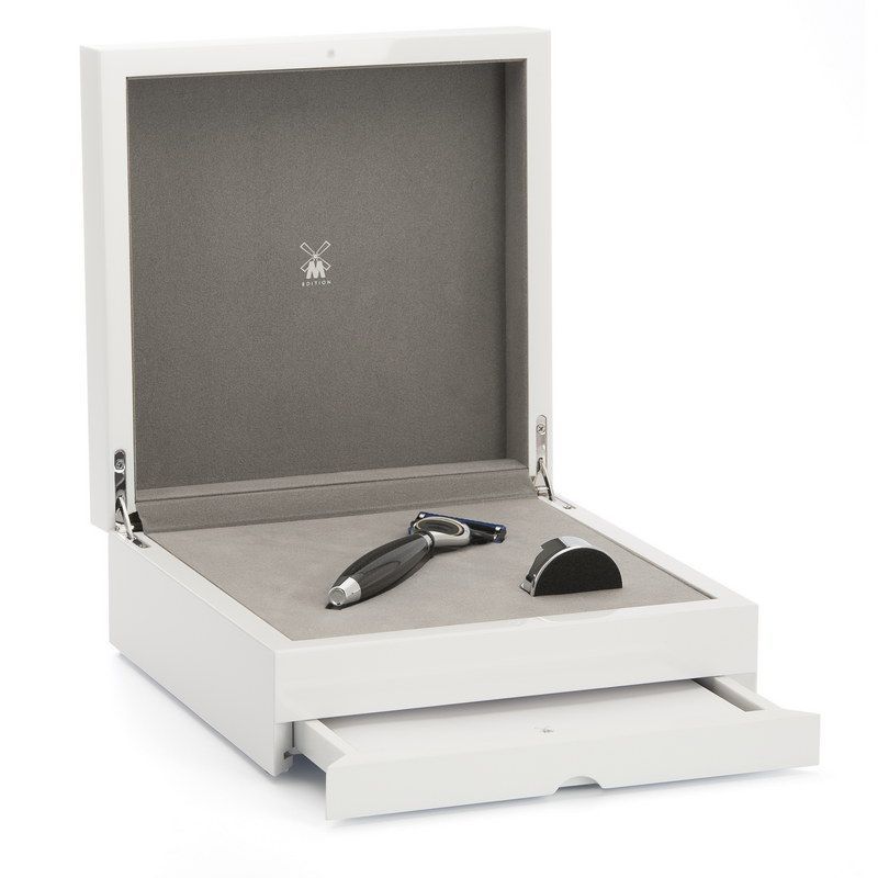 Бритва MUEHLE EDITION, Fusion, карбон