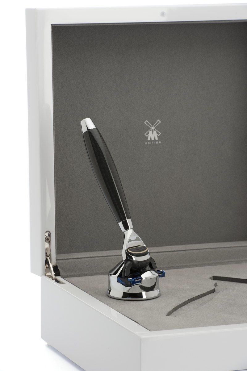 Бритва MUEHLE EDITION, Fusion, карбон