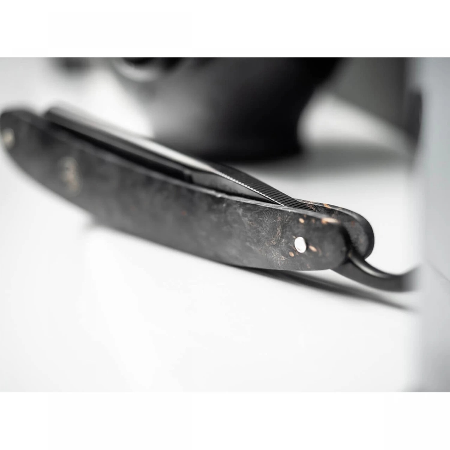 Бритва BOKER BLACK AMBOINA 6/8 BK140919