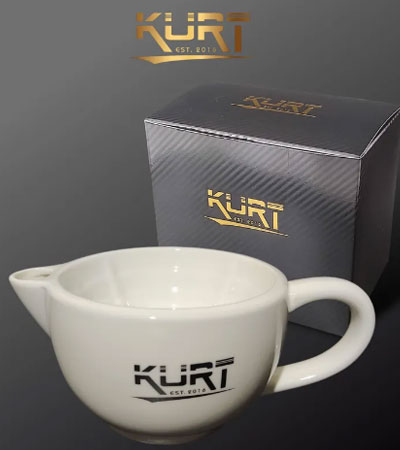 Скаттл керамический для бритья двухконтурный с ручкой белого цвета, K_40057 KURT