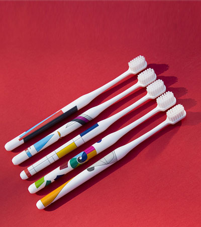 Подарочный набор зубных щеток Monrcarrote "Абстракционистов" 12