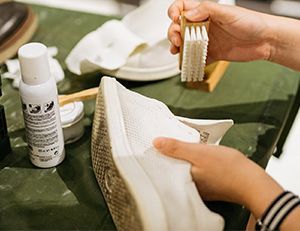 Очиститель рантов и подошвы Midsole Cleaner Tarrago -50мл.