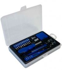 Набор инструментов (19 шт) в пластиковом кейсе STINGER W0504