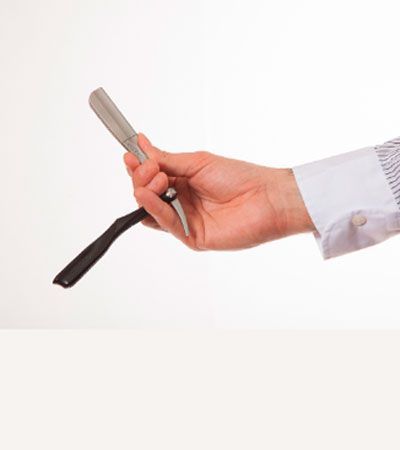 Профессиональная шаветт со сменными лезвиями Feather Artist Club SS черного цвета