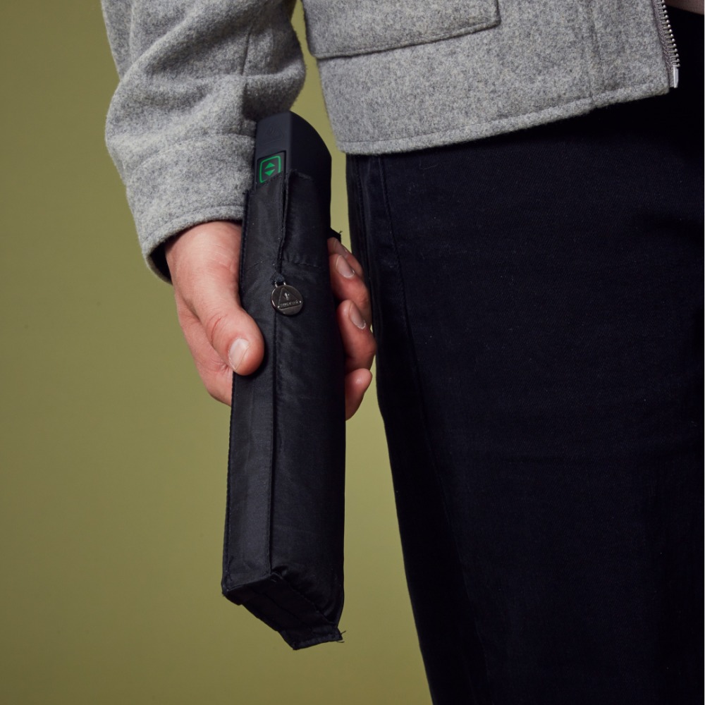 Плоский черный мужской зонт, автомат, OpenClose-17, Fulton G819-01