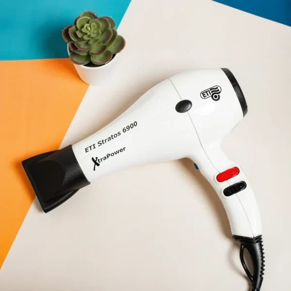 Профессиональный фен ETI Stratos 6900 Xtrapower Белый