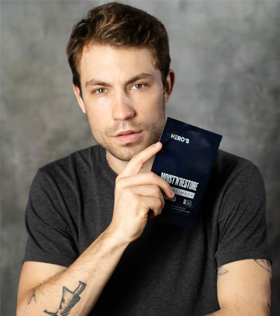 Тканевая увлажняющая маска для сухой и чувствительной кожи Hero'S Moist'N'Restore Facial Mask - 20 г