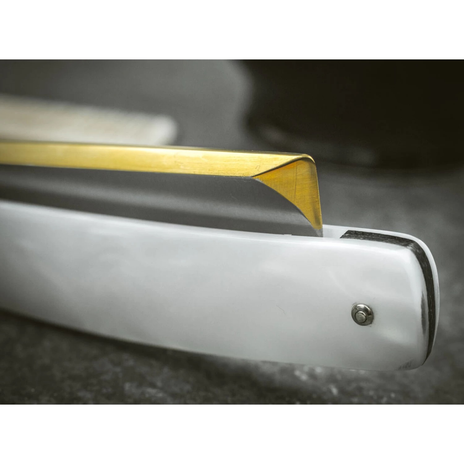 Бритва BOKER MOTHER OF PEARL 2.0 BK140556