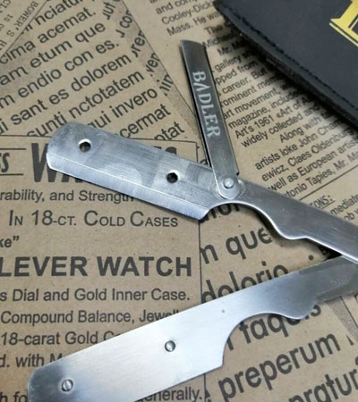 Бритва шаветт с деревянной ручкой и чехлом Badler