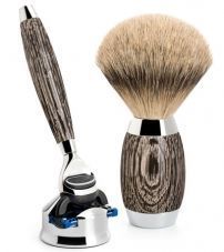 Бритвенный набор MUEHLE EDITION, барсучий ворс высшей категории Silvertip, бритва Fusion, мореный дуб, стерлинговое серебро