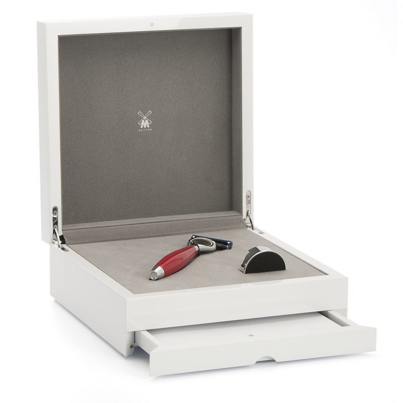 Бритва MUEHLE EDITION, Fusion, китайский лак