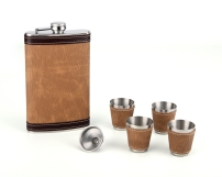 Набор фляга + 4 стопки + воронка S.QUIRE FLS009