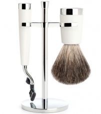 Бритвенный набор MUEHLE LISCIO, белая смола, натуральный барсучий ворс, бритва Mach3