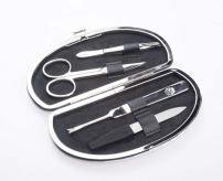 Маникюрный набор GD 1558WT