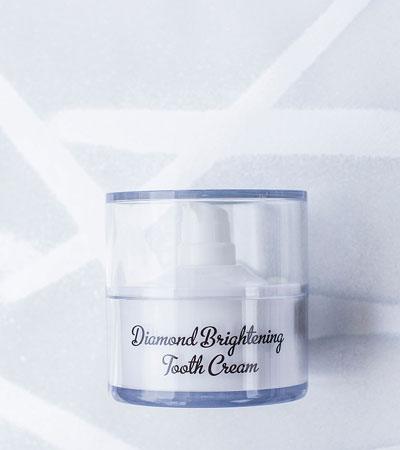 Зубная паста «Бриллиантовое сияние с экстрактом ванильной орхидеи»  DIAMOND BRIGHTENING TOOTH CREAM