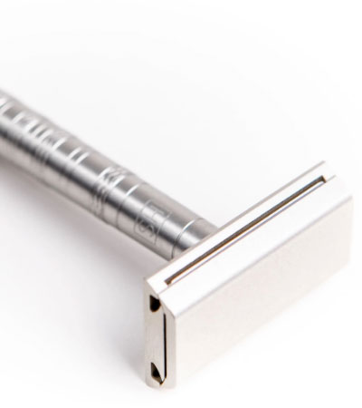 Т-образная бритва Henson Shaving AL13, серебристая, Mild