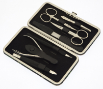 Маникюрный набор 7 предметов GD 1543SN-3
