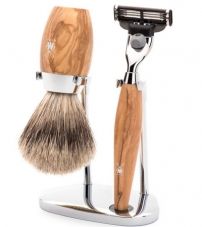 Бритвенный набор MUEHLE KOSMO, олива, барсучий ворс категории Fine, бритва Mach3