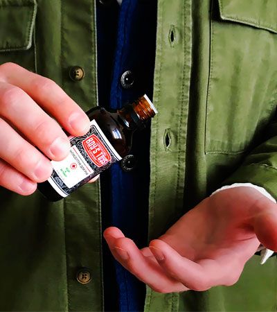 Антисептик для рук парфюмированный BOY’S TOYS «Амбра & Ананас».-50мл.